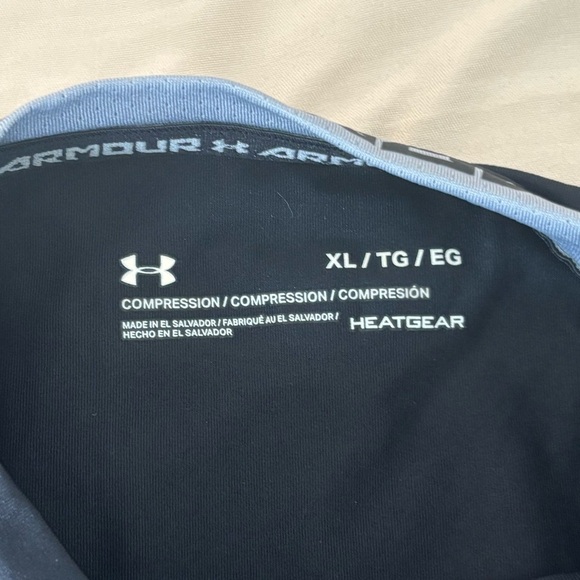 Under Armour Black and Gray HeatGear Shirt - Picture 4 of 6